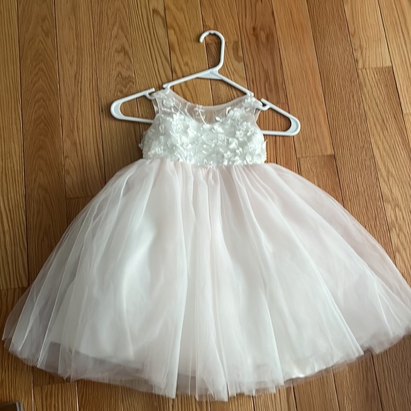 A-line scoop tea-length lace/tulle flower girl dress - Picture 3 of 4